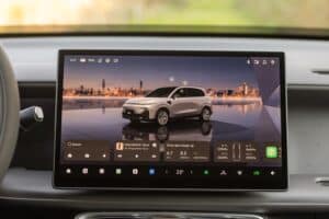 B10HybridEVGalaxySilber-(10)