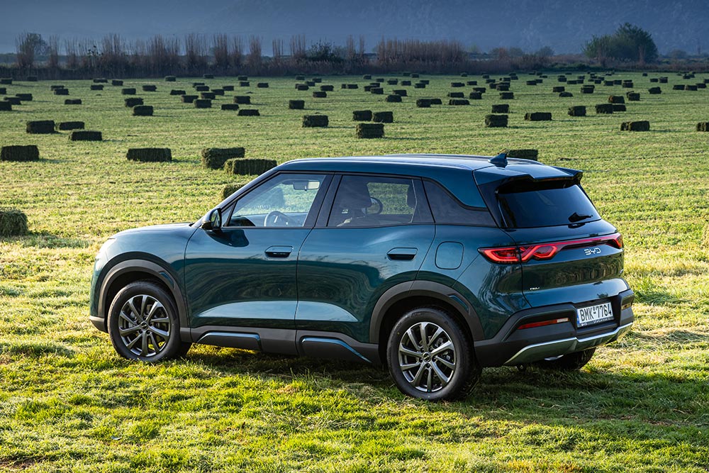 https://cdn.autogreeknews.gr/wp-content/uploads/2026/04/BYD-ATTO2-DM-i_EXTERIOR_STATIC-9.jpg
