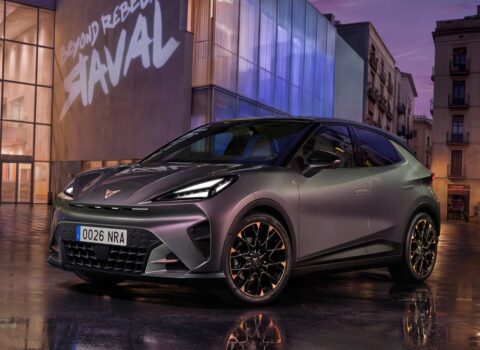 Επαναστατικό νέο Cupra Raval για την πόλη κι όχι μόνο