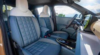 Υβριδικό SUV με τα... πάντα όλα για 21.800 ευρώ