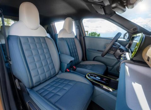 Υβριδικό SUV με τα... πάντα όλα για 21.800 ευρώ