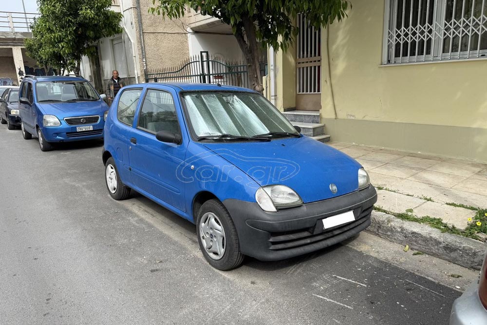 https://cdn.autogreeknews.gr/wp-content/uploads/2026/04/Fiat-Seicento-2004-1.jpg