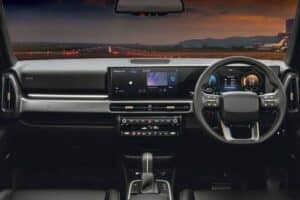 Hyundai-Venue-Knight-Edition-India-4-2048×1357