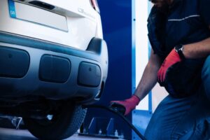 Αλαλούμ με ΚΤΕΟ και Κάρτα Ελέγχου Καυσαερίων – Τι ισχύει