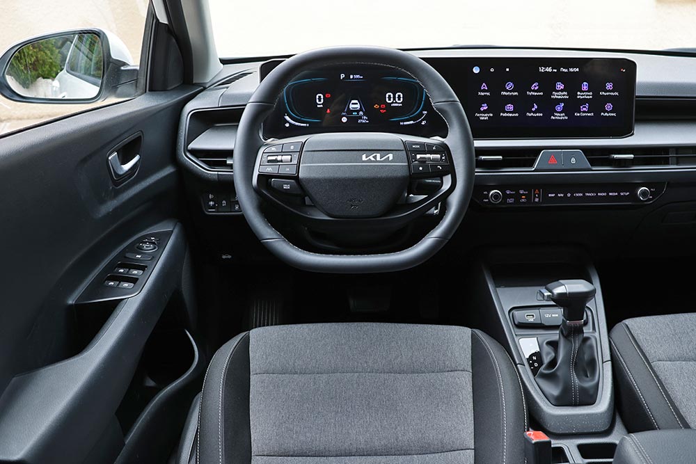https://cdn.autogreeknews.gr/wp-content/uploads/2026/04/Kia-Stonic-MY26-interior-2.jpg