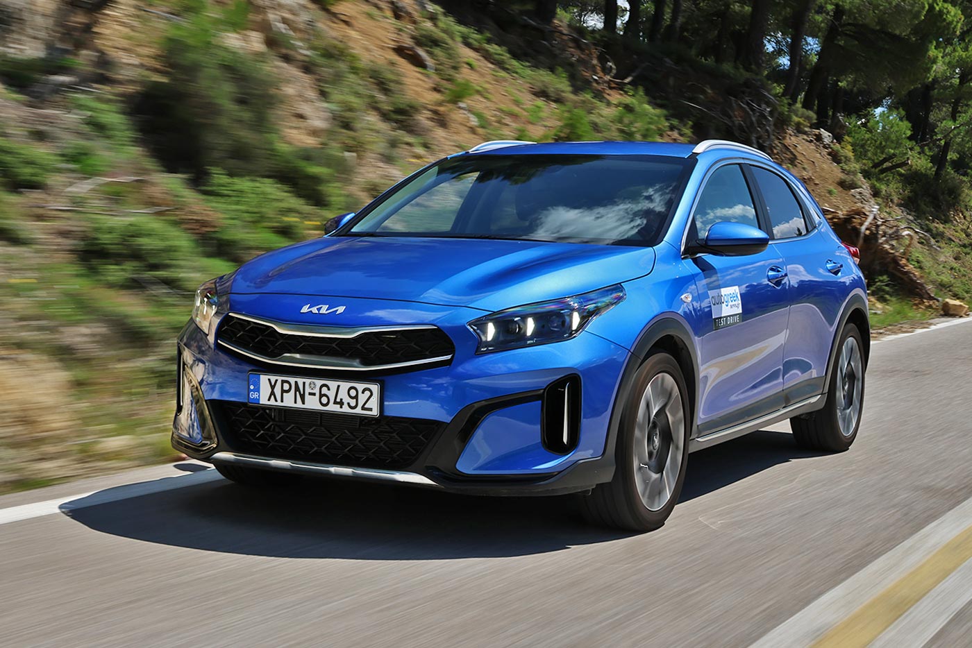 https://cdn.autogreeknews.gr/wp-content/uploads/2026/04/Kia-XCeed-MY26-1.jpg