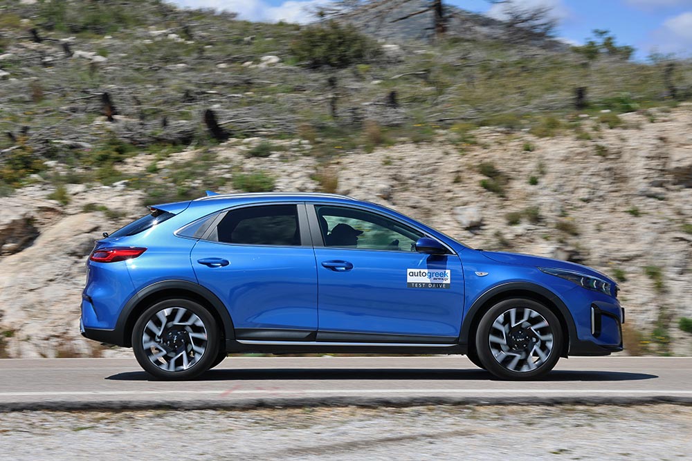 https://cdn.autogreeknews.gr/wp-content/uploads/2026/04/Kia-XCeed-MY26-23.jpg
