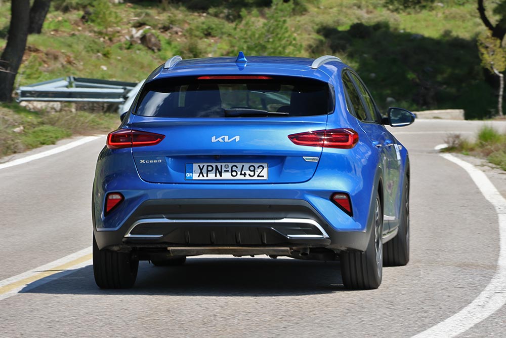 https://cdn.autogreeknews.gr/wp-content/uploads/2026/04/Kia-XCeed-MY26-27.jpg