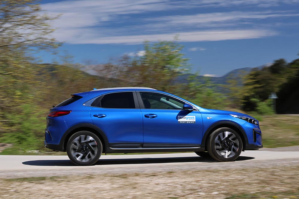 https://cdn.autogreeknews.gr/wp-content/uploads/2026/04/Kia-XCeed-MY26-63.jpg