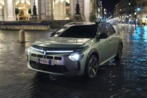 Νέο πιο προσιτό Lancia Ypsilon Turbo 100 μόνο χειροκίνητο