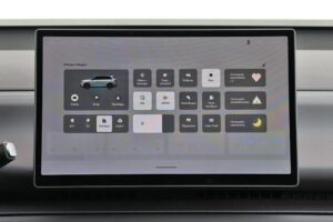 Leapmotor C10 Hybrid EV interior (16)