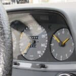 Mercedes-W123---200D-(10)