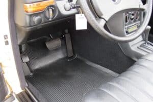 Mercedes-W123—200D-(11)