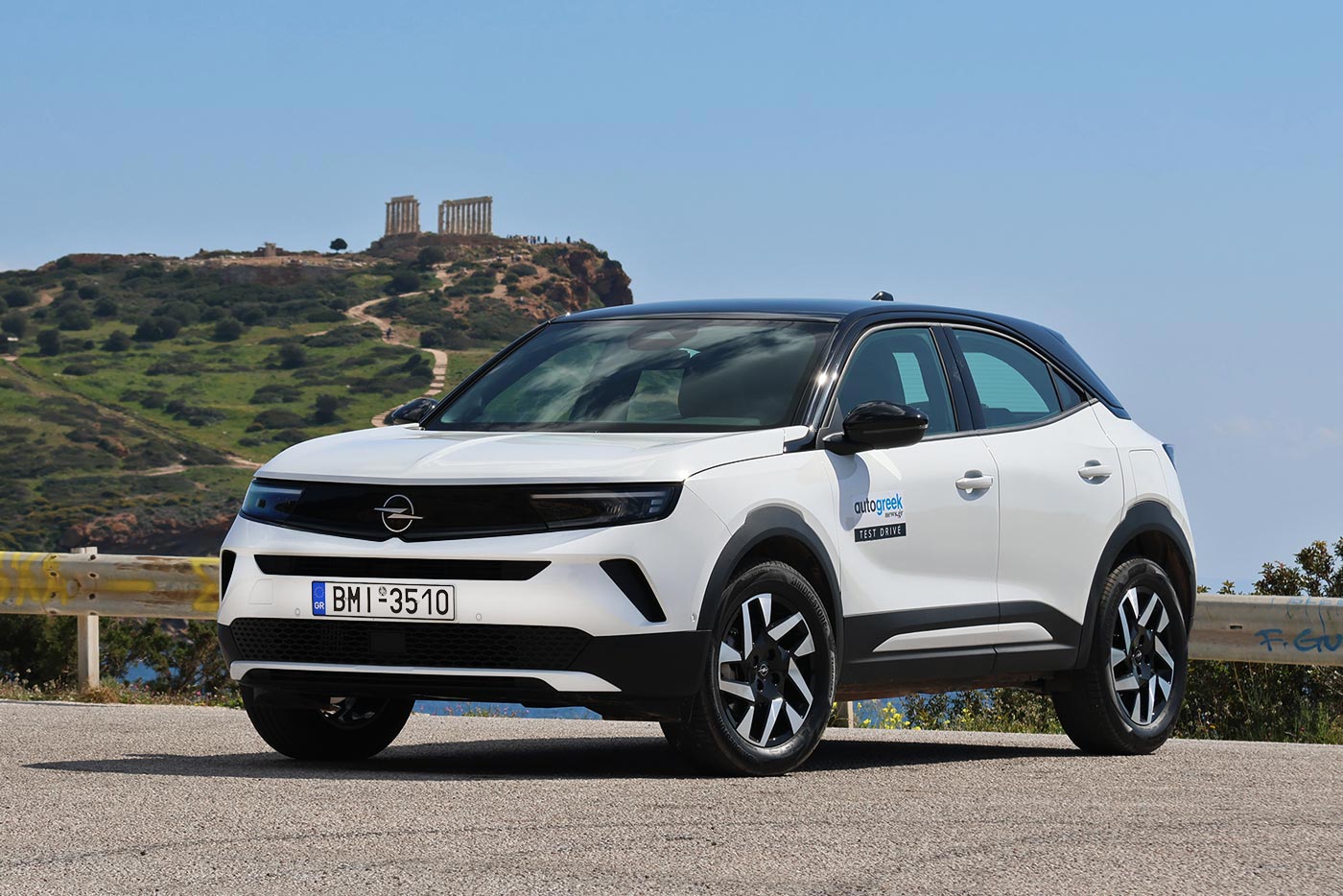 https://cdn.autogreeknews.gr/wp-content/uploads/2026/04/Opel-Mokka.jpg