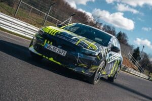 Το νέο Opel Corsa GSE με ιστορική «στολή παραλλαγής»