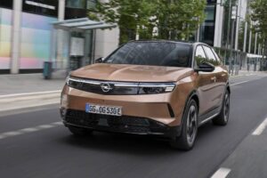 OpelGrandlandElectric (1)