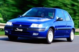 Το αξέχαστο Citroen Saxo VTS έγινε τριαντάρης