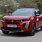 Peugeot 2008 Hybrid (3)