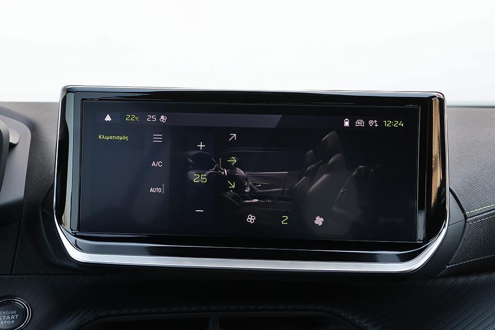 https://cdn.autogreeknews.gr/wp-content/uploads/2026/04/Peugeot-2008-Hybrid-interior-10.jpg
