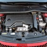 Peugeot 2008 Hybrid interior (21)