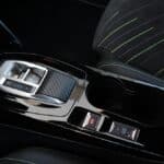 Peugeot 2008 Hybrid interior (4)