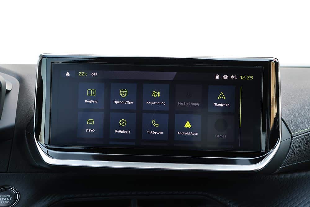 https://cdn.autogreeknews.gr/wp-content/uploads/2026/04/Peugeot-2008-Hybrid-interior-7.jpg