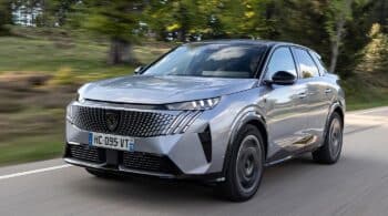 Νέα Peugeot σε μοναδικές τιμές και δώρο ένα E-3008!