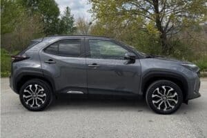 Toyota Yaris Cross Hybrid με 31.000 χλμ. «έχασε» 8.200 ευρώ