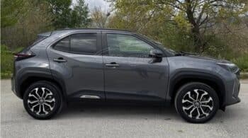 Toyota Yaris Cross Hybrid με 31.000 χλμ. «έχασε» 8.200 ευρώ