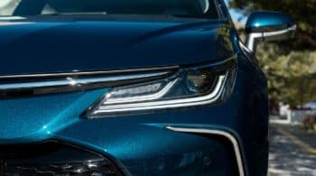 Το φθηνότερο οικογενειακό Toyota των 21.570 ευρώ