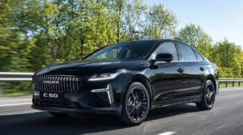 Ολοκαίνουργια Volga με τη βοήθεια Κινέζων και VW