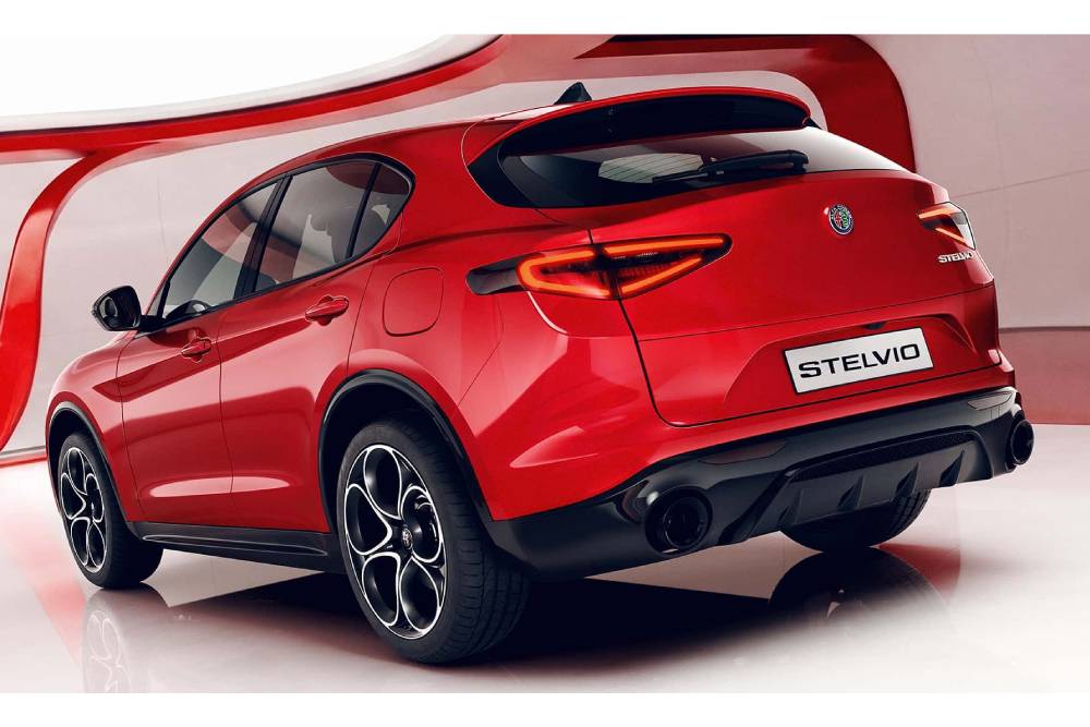 https://cdn.autogreeknews.gr/wp-content/uploads/2026/04/alfa-romeo-stelvio-pack-performance-2026-2.jpg