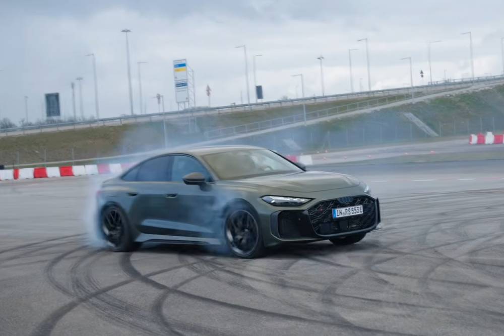 https://cdn.autogreeknews.gr/wp-content/uploads/2026/04/audi-rs-5-drift.jpg