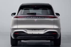 buick electra phev (8)