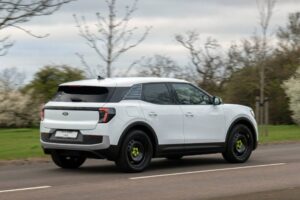 Νέο Ford Explorer Van είναι η πιο δυνατή «κλούβα»