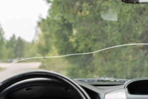 cracked windshield 02