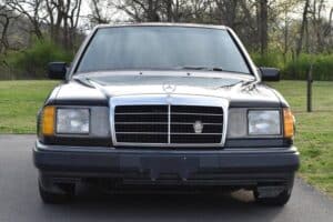 million-mile-1991-mercedes-benz-300d (7)