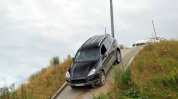 «Καίει» λιγότερο το αυτοκίνητο με νεκρά στην κατηφόρα;