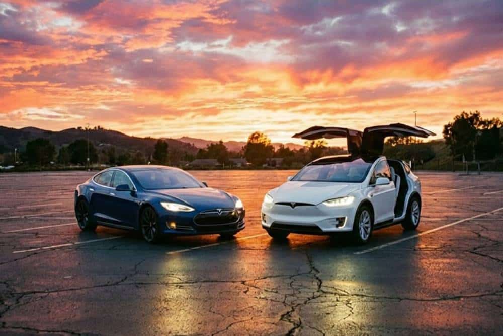 https://cdn.autogreeknews.gr/wp-content/uploads/2026/04/tesla-model-s-and-x-discontinued-05.jpg