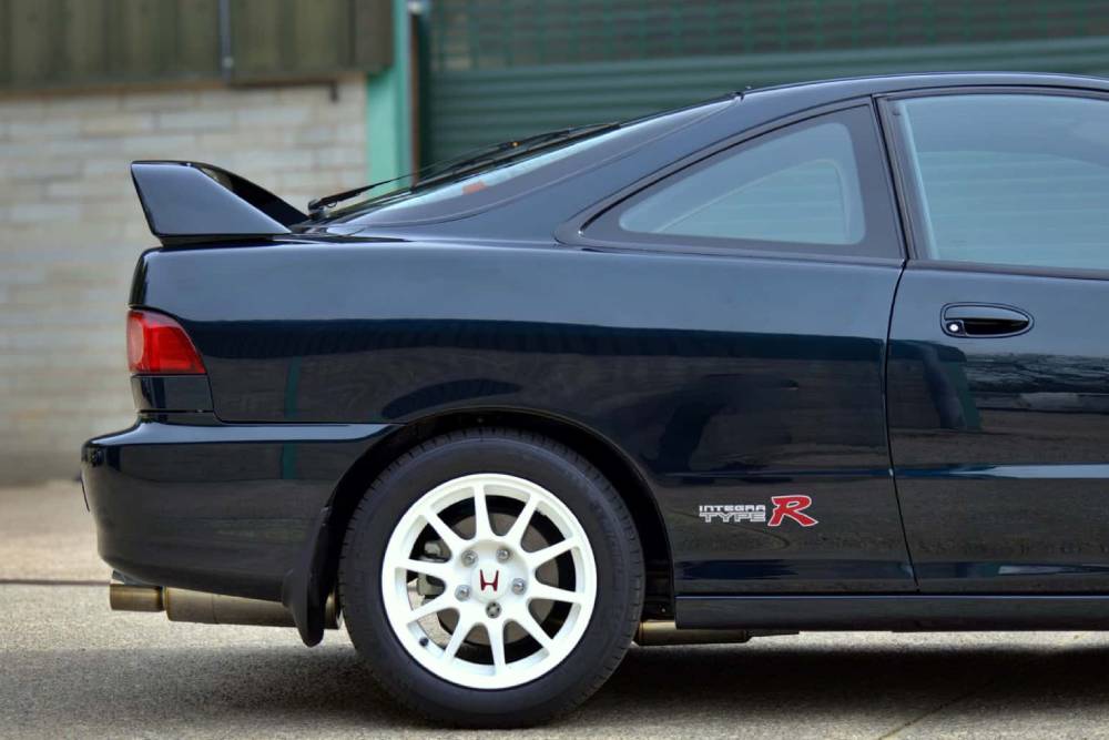https://cdn.autogreeknews.gr/wp-content/uploads/2026/04/tolman-honda-integra-type-r-dc2-6.jpg