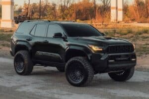 toyota-4runner-trd-pro-by-vossen (3)