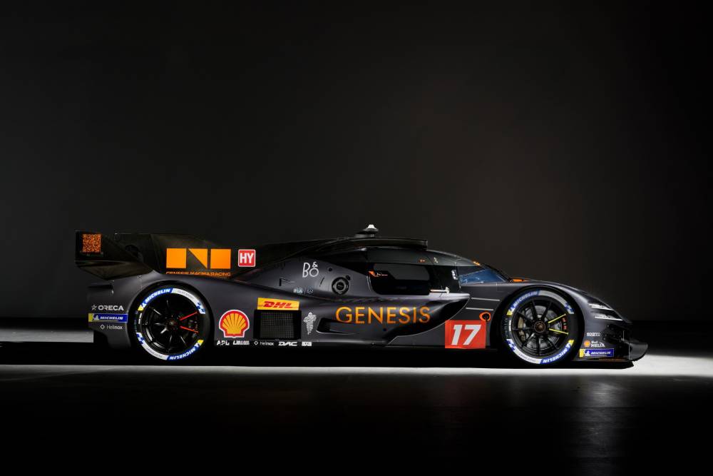 https://cdn.autogreeknews.gr/wp-content/uploads/2026/04/wec-ready-genesis-gmr-001-hypercar-revealed-2.jpg