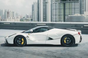 2015-ferrari-laferrari (1)