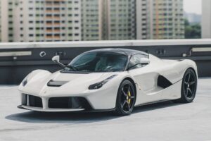 2015-ferrari-laferrari