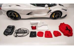 2015-ferrari-laferrari (9)