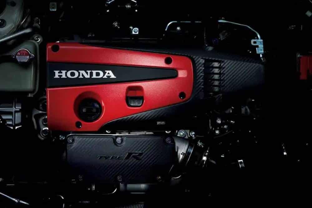 https://cdn.autogreeknews.gr/wp-content/uploads/2026/05/2023-honda-civic-type-r-engine.jpg