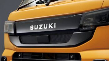 Το μινιόν Suzuki - «εργάτης» που τα κάνει όλα με 50 άλογα