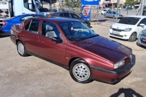 Αγέραστη Alfa Romeo 155 βιτρίνα ψάχνει