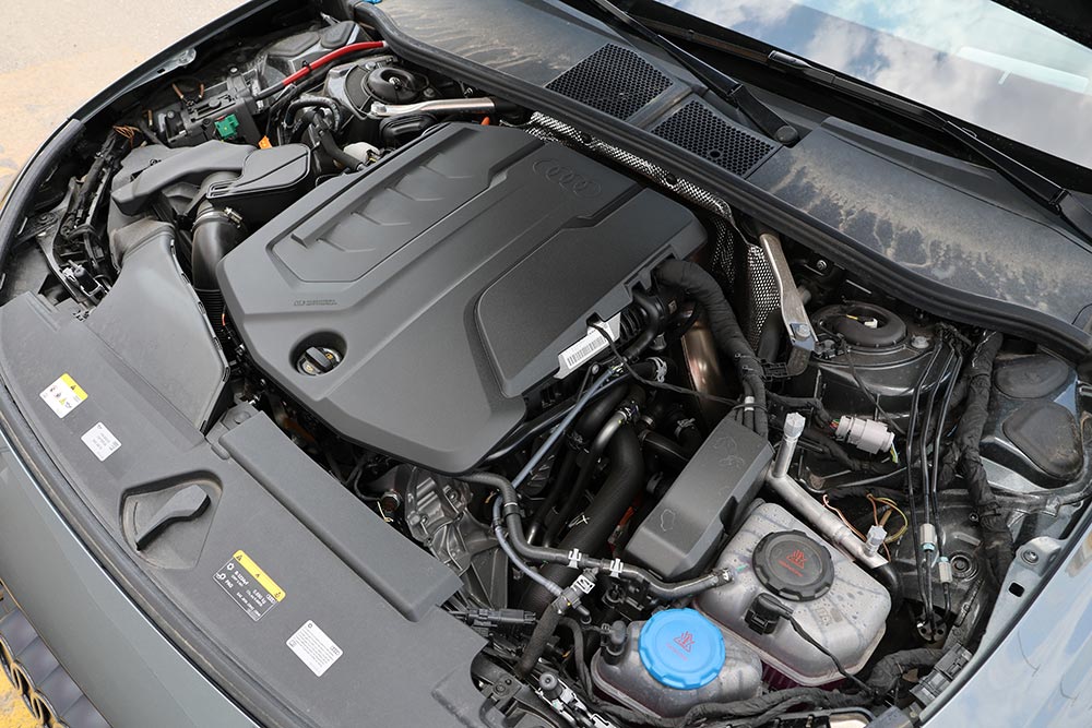 https://cdn.autogreeknews.gr/wp-content/uploads/2026/05/Audi-A5-Sedan-S-line-e-hybrid-quattro-S-tronic-367-hp-engine.jpg