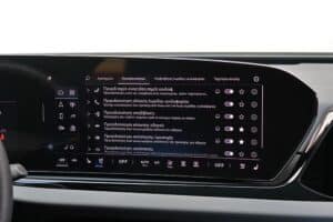 Audi A5 Sedan S line e-hybrid quattro S tronic 367 hp interior (10)